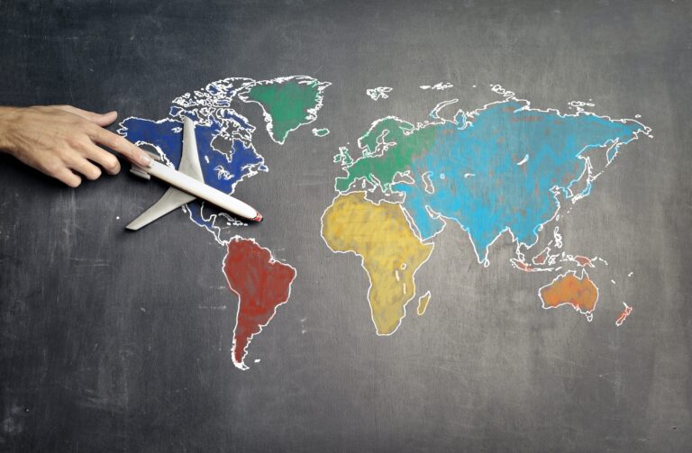 7 mistakes you can avoid when sourcing globally - map of the world | UPKAIZEN